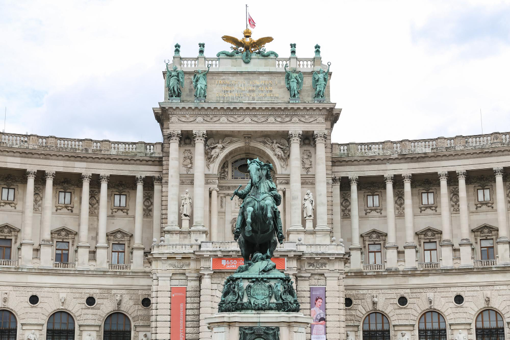 IT-Experte bei der Hardware, Software-Installation – EDV-Beratung Wien
