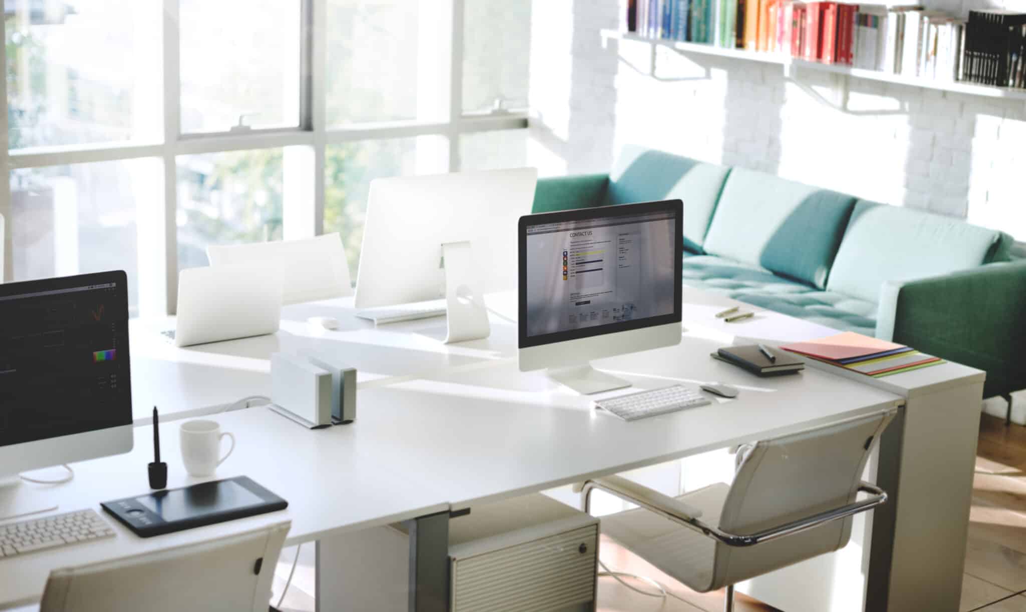 IT-Betreuung für kleine Unternehmen – modernes Büro